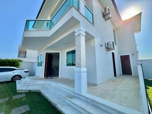 Casa / Sobrado em Condomínio para Venda em Cabo Frio/RJ Ogiva 3 Quartos