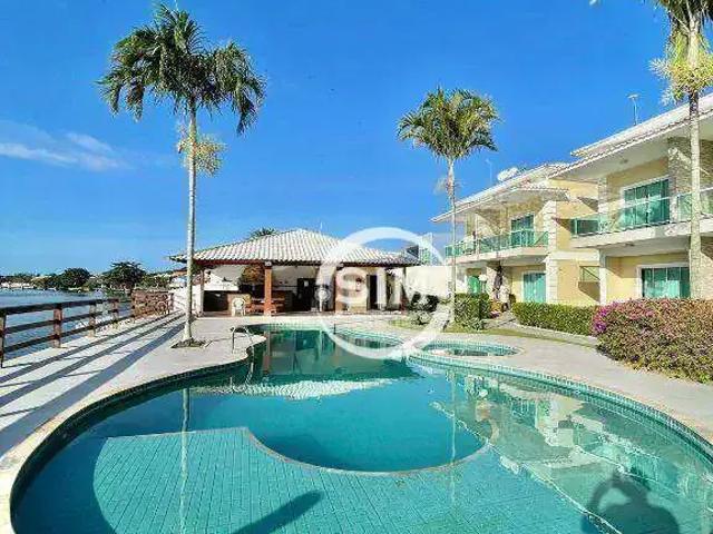Casa / Sobrado em Condomínio para Venda em Cabo Frio/RJ Ogiva 4 Quartos