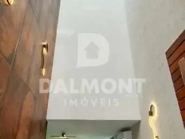 Casa / Sobrado em Condomínio para Venda em Cabo Frio/RJ Ogiva 5 Quartos