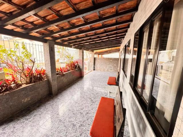 Casa / Sobrado em Condomínio para Venda em Cabo Frio/RJ Braga 3 Quartos