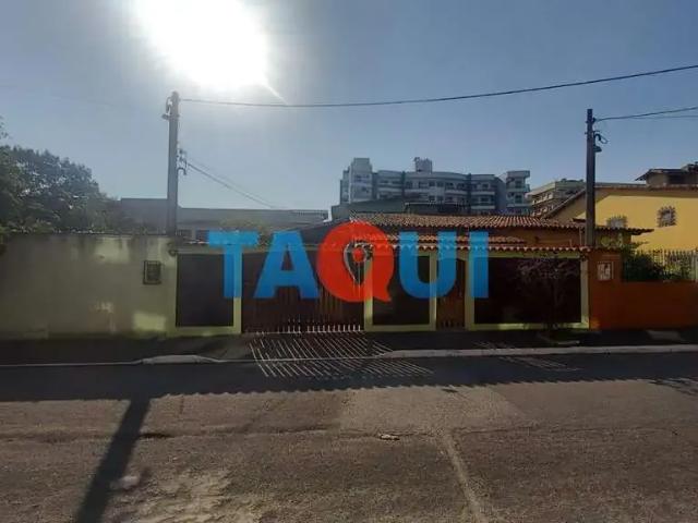 Casa / Sobrado em Condomínio para Venda em Cabo Frio/RJ Braga 4 Quartos
