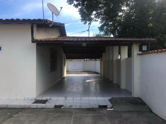 Casa / Sobrado em Condomínio para Venda em Cabo Frio/RJ Caminho de Búzios 3 Quartos