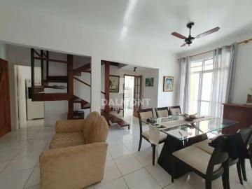 Casa / Sobrado em Condomínio para Venda em Cabo Frio/RJ Centro 3 Quartos