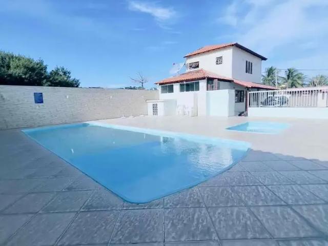 Casa / Sobrado em Condomínio para Venda em Cabo Frio/RJ Peró 3 Quartos