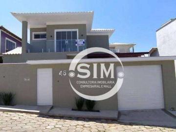 Casa / Sobrado em Condomínio para Venda em Cabo Frio/RJ Jardim Peró 4 Quartos