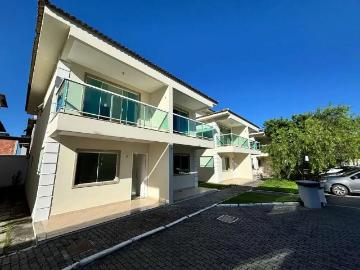 Casa / Sobrado em Condomínio para Venda em Cabo Frio/RJ Palmeiras 2 Quartos