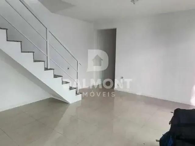Casa / Sobrado em Condomínio para Venda em Cabo Frio/RJ Passagem 3 Quartos