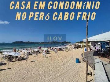 Casa / Sobrado em Condomínio para Venda em Cabo Frio/RJ Peró 3 Quartos