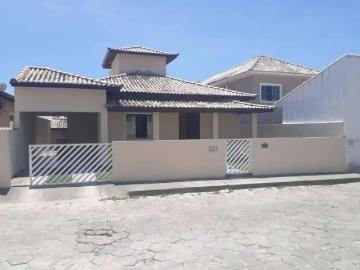 Casa / Sobrado em Condomínio para Venda em Cabo Frio/RJ Peró 3 Quartos