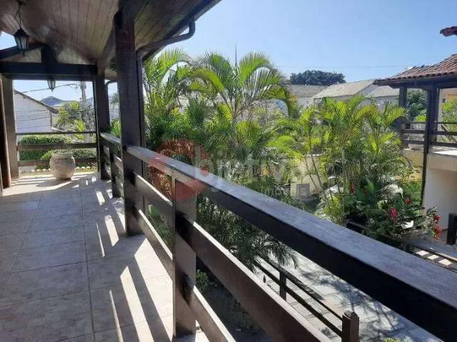 Casa / Sobrado em Condomínio para Venda em Cabo Frio/RJ Peró 2 Quartos