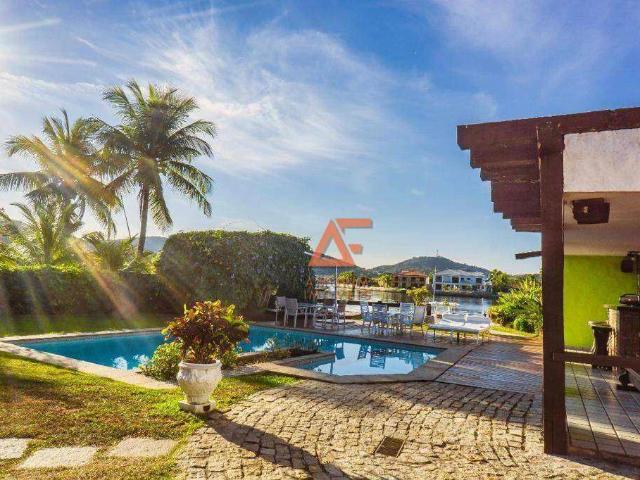 Casa / Sobrado em Condomínio para Venda em Cabo Frio/RJ São Bento 9 Quartos