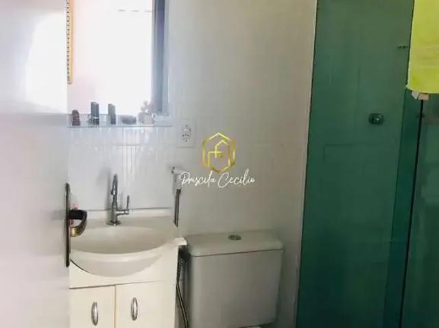 Casa / Sobrado em Condomínio para Venda em Cabo Frio/RJ Unamar 3 Quartos