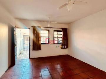 Casa / Sobrado em Condomínio para Venda em Cabo Frio/RJ Vila Blanche 3 Quartos