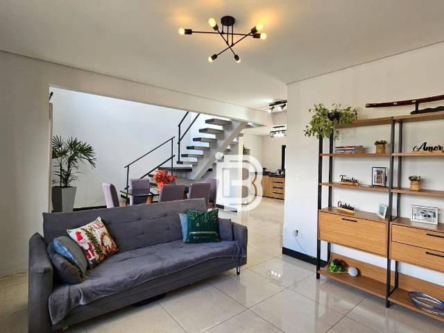 Casa / Sobrado em Condomínio para Venda em Cabreúva/SP Centro 3 Quartos