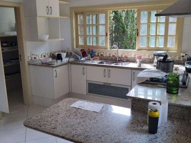 Casa / Sobrado em Condomínio para Venda em Santana de Parnaíba/SP Alphaville Residencial 6 3 Quartos
