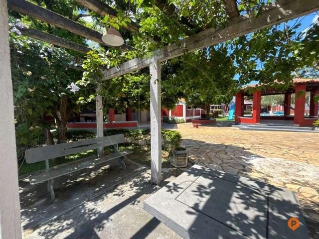 Casa / Sobrado em Condomínio para Venda em Caldas Novas/GO Mansões Águas Quentes 4 Quartos