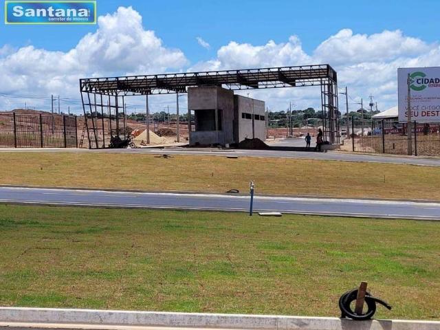 Casa / Sobrado em Condomínio para Venda em Caldas Novas/GO Cidade das Flores 3 Quartos