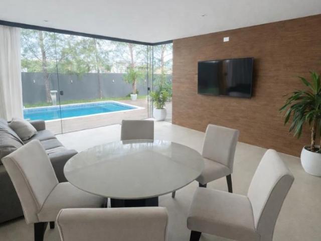 Casa / Sobrado em Condomínio para Venda em Camaçari/BA Abrantes 3 Quartos