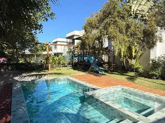 Casa / Sobrado em Condomínio para Venda em Camaçari/BA Abrantes 3 Quartos