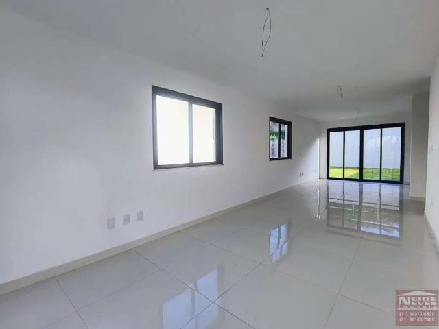 Casa / Sobrado em Condomínio para Venda em Camaçari/BA Abrantes 4 Quartos