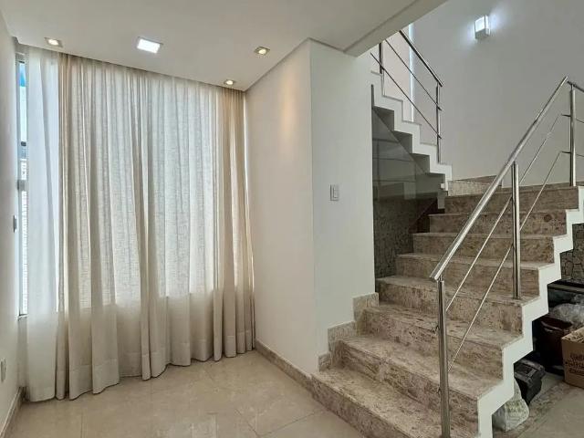 Casa / Sobrado em Condomínio para Venda em Camaçari/BA Abrantes 4 Quartos