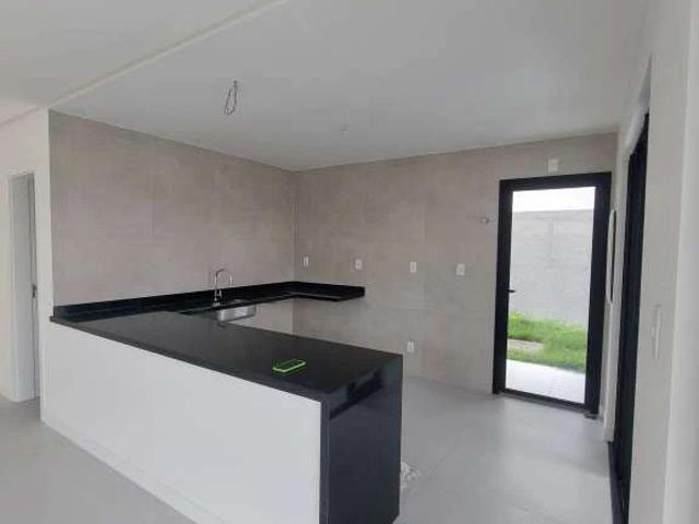 Casa / Sobrado em Condomínio para Venda em Camaçari/BA Abrantes 4 Quartos