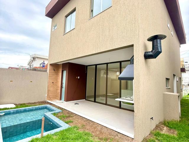 Casa / Sobrado em Condomínio para Venda em Camaçari/BA Abrantes 4 Quartos