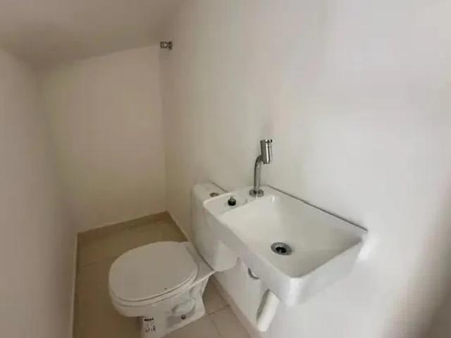 Casa / Sobrado em Condomínio para Venda em Camaçari/BA Abrantes 4 Quartos