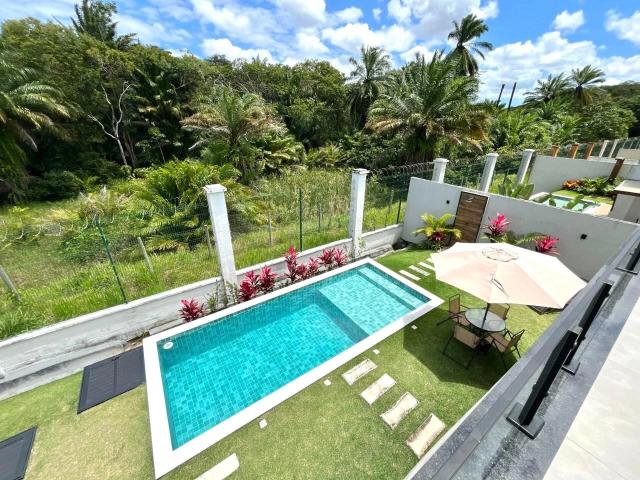 Casa / Sobrado em Condomínio para Venda em Camaçari/BA Abrantes 4 Quartos