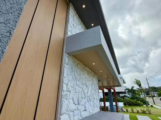 Casa / Sobrado em Condomínio para Venda em Camaçari/BA Abrantes 4 Quartos