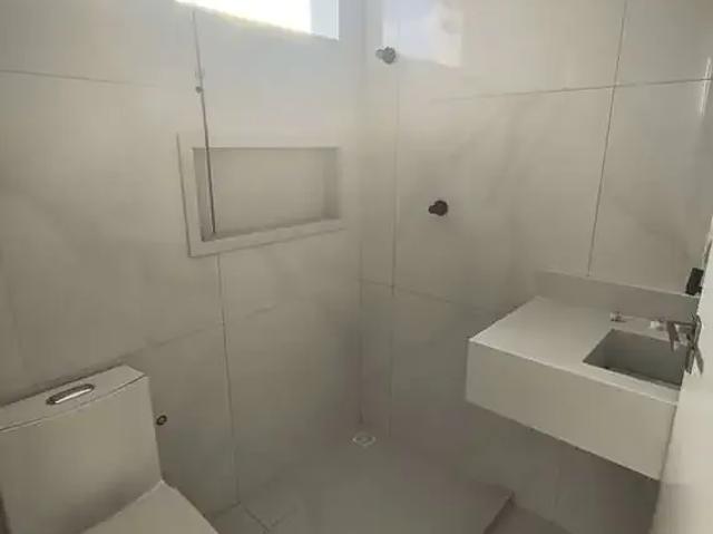Casa / Sobrado em Condomínio para Venda em Camaçari/BA Abrantes 4 Quartos