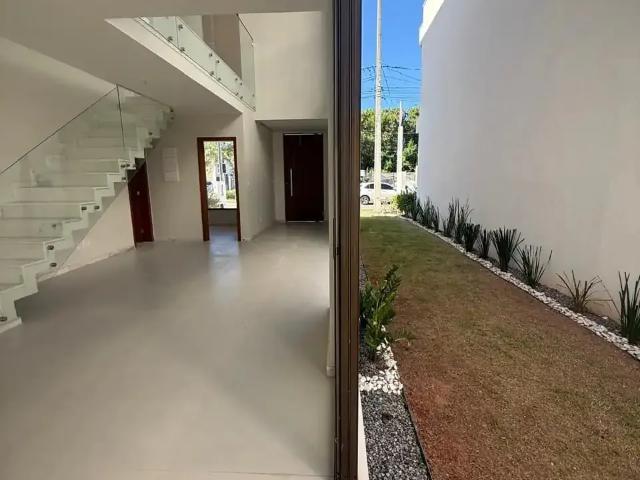 Casa / Sobrado em Condomínio para Venda em Camaçari/BA Abrantes 4 Quartos