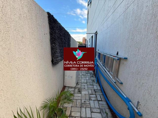 Casa / Sobrado em Condomínio para Venda em Camaçari/BA Abrantes 4 Quartos
