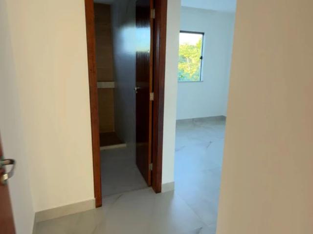 Casa / Sobrado em Condomínio para Venda em Camaçari/BA Abrantes 4 Quartos