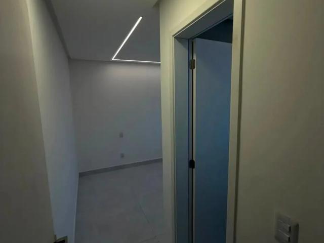 Casa / Sobrado em Condomínio para Venda em Camaçari/BA Abrantes 4 Quartos