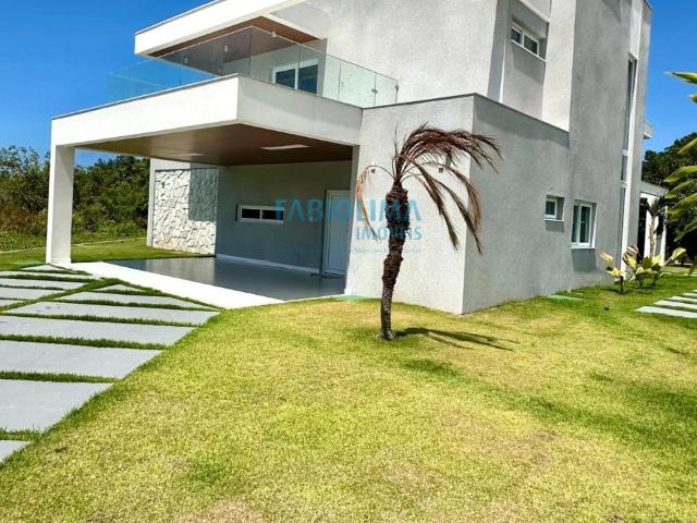 Casa / Sobrado em Condomínio para Venda em Camaçari/BA Abrantes 5 Quartos