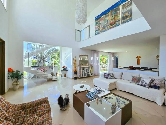 Casa / Sobrado em Condomínio para Venda em Camaçari/BA Vila de Abrantes 5 Quartos