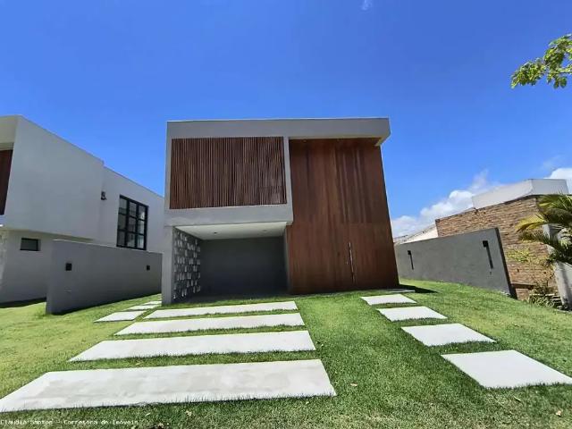 Casa / Sobrado em Condomínio para Venda em Camaçari/BA Alphaville Abrantes 4 Quartos