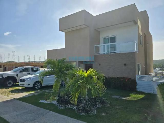 Casa / Sobrado em Condomínio para Venda em Camaçari/BA Alphaville Abrantes 4 Quartos