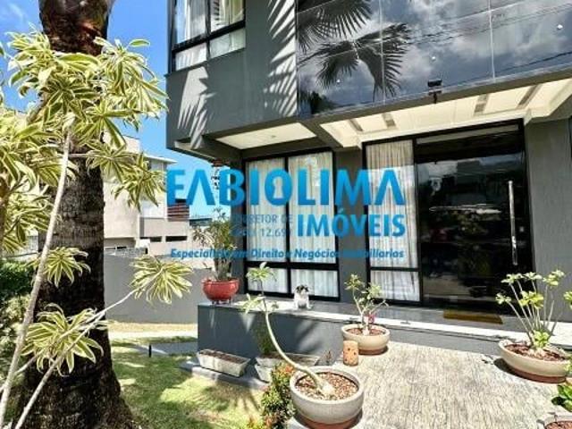 Casa / Sobrado em Condomínio para Venda em Camaçari/BA Alphaville Abrantes 4 Quartos