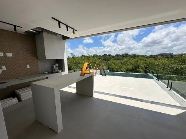 Casa / Sobrado em Condomínio para Venda em Camaçari/BA Alphaville Abrantes 4 Quartos