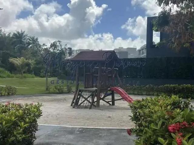 Casa / Sobrado em Condomínio para Venda em Camaçari/BA Alphaville Abrantes 4 Quartos