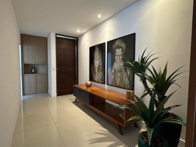 Casa / Sobrado em Condomínio para Venda em Camaçari/BA Alphaville Abrantes 4 Quartos