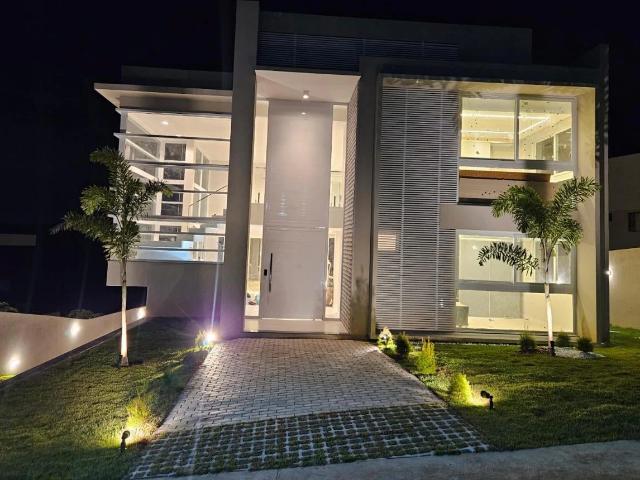Casa / Sobrado em Condomínio para Venda em Camaçari/BA Alphaville Abrantes 7 Quartos