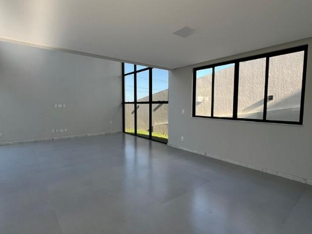 Casa / Sobrado em Condomínio para Venda em Camaçari/BA Alphaville Litoral Norte I I I 4 Quartos