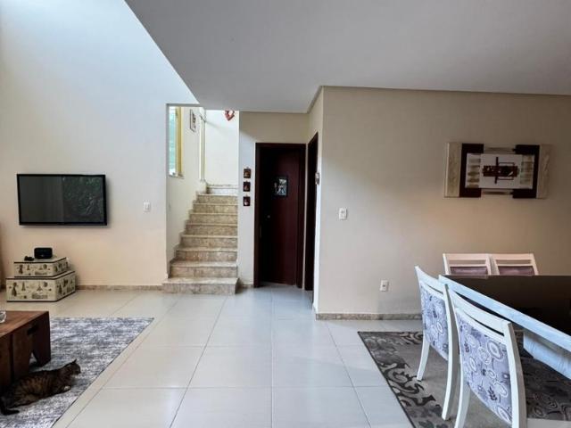 Casa / Sobrado em Condomínio para Venda em Camaçari/BA Alphaville Litoral Norte 1 4 Quartos