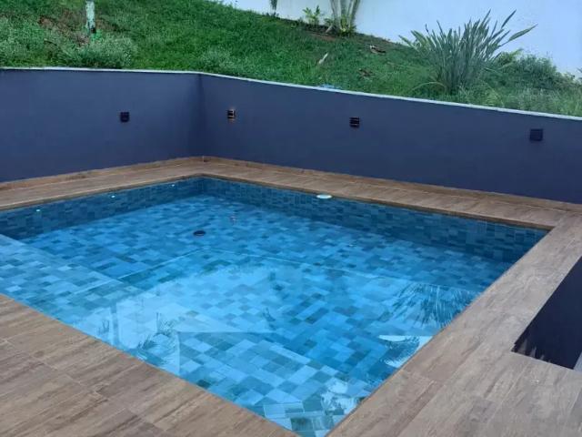 Casa / Sobrado em Condomínio para Venda em Camaçari/BA Alphaville Litoral Norte 1 4 Quartos