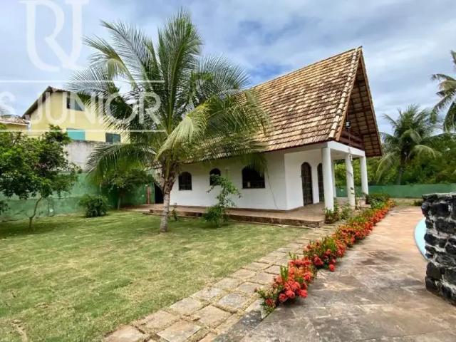 Casa / Sobrado em Condomínio para Venda em Camaçari/BA Arembepe Abrantes 5 Quartos