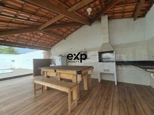 Casa / Sobrado em Condomínio para Venda em Camaçari/BA Arembepe Abrantes 6 Quartos