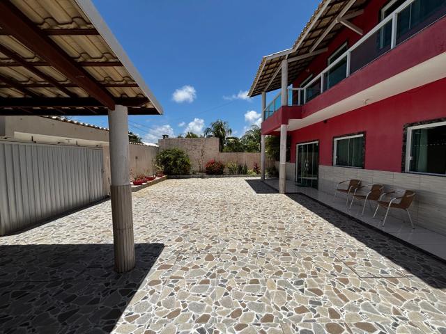 Casa / Sobrado em Condomínio para Venda em Camaçari/BA Barra do Jacuípe 5 Quartos